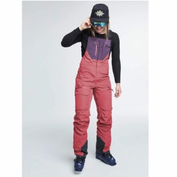 Trew Chariot Bib in Brick Red, Size L - Picture 1 of 10